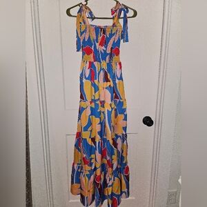 Beautiful lightweight, bright blue, floral pattern.